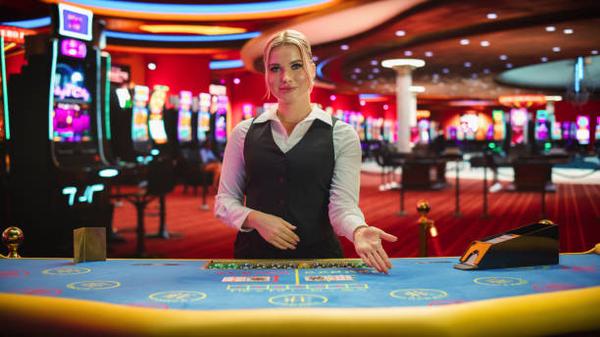 Comparing Key Elements of casino non aams Services